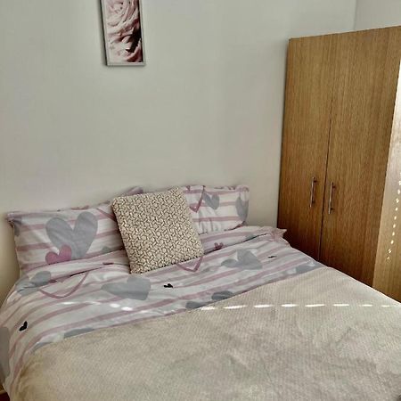 2 Bedroom Near Euston, King'S Cross London Bagian luar foto